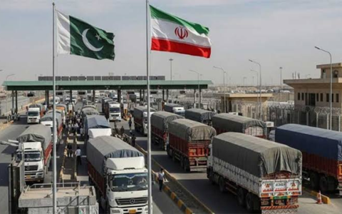 关键时刻，巴铁给伊朗送来“及时雨”，中国多了一条战略通道