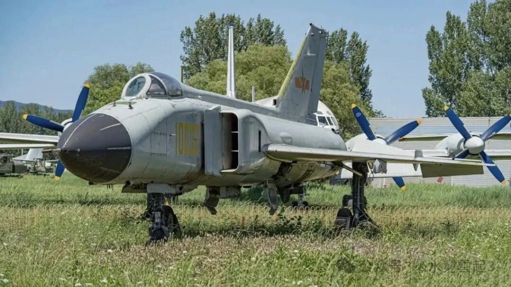 从“和平典范”被拆解的歼-8Ⅱ到自主创新的中国航空突围史