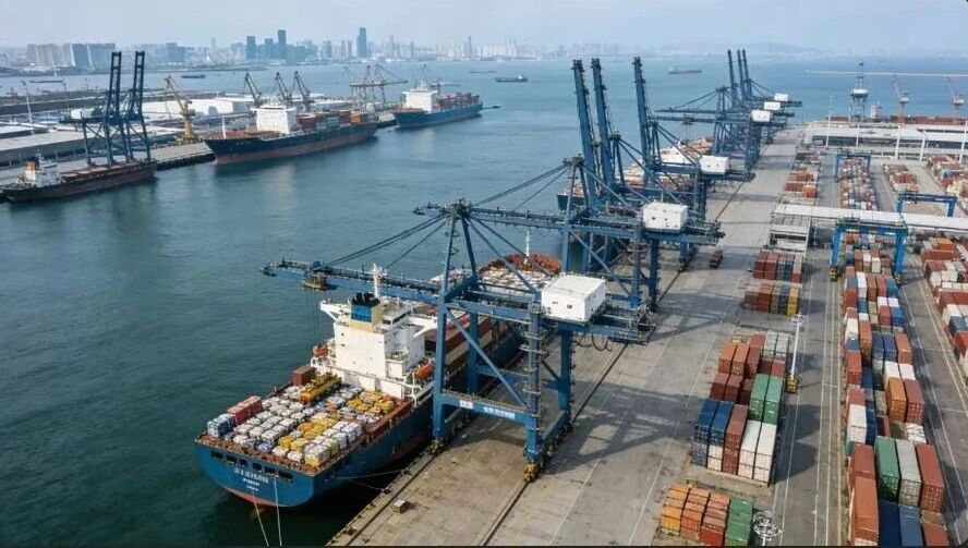 从美元潮汐到能源战争：美国全球收割逻辑的迭代与失效