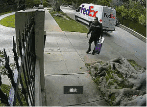 出过3本书的中国主持人，如今靠送快递糊口