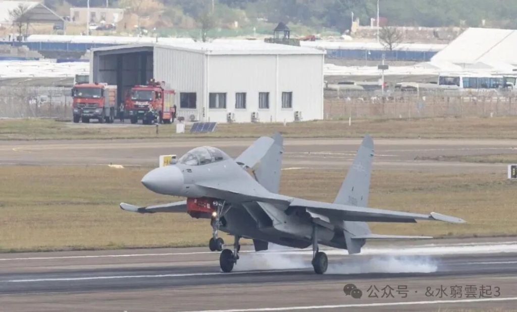 十米对视：东海天空的无声惊雷