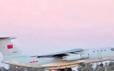 中国运输机突围：运-20经历与巨型机挑战