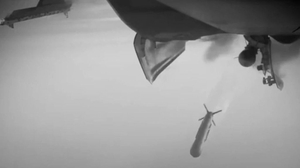 中国YLC-8B反隐身雷达为伊朗“指路”击伤F-35的战术推演