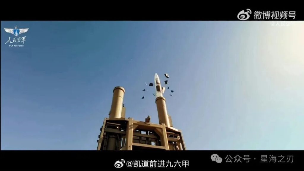 红旗20能一坑四弹上舰?