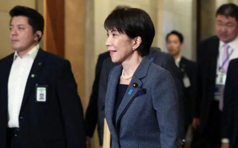 中国这招太绝了，日本拼命示好也晚了！