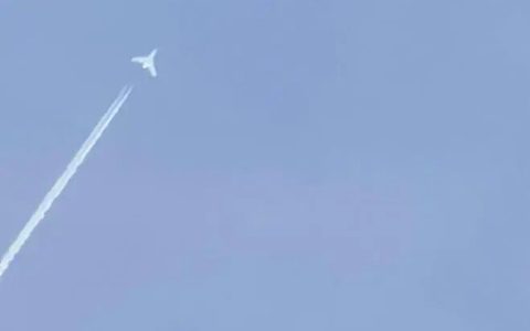 歼50空中燃油排放测试被拍？美国F-47仍停留在PPT阶段