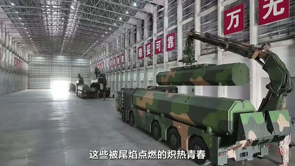 这个五一很充实！官媒集中报道了多款新装备，有很久未见的老面孔也有新面孔