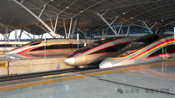 中国京沪高铁票价上调20%背后:盈利线路的“天花板”与亏损线路的“未来”?