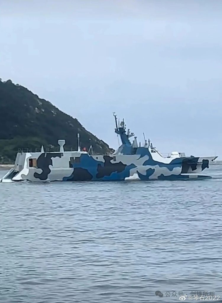 022G出航画面曝光,取消反舰导弹的它,到底是何用途?