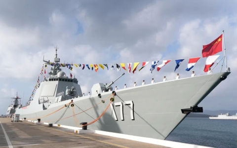 国产新型发动机不是给052D准备的？