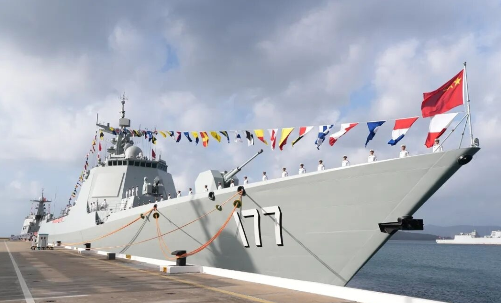 国产新型发动机不是给052D准备的?