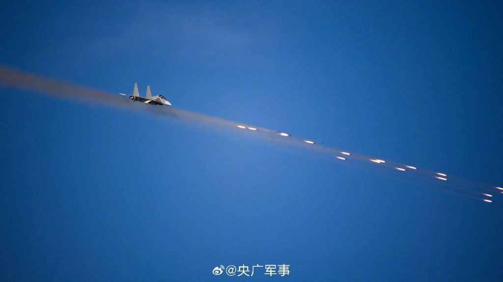 歼-16为何要整合俄制导弹?可不是当初买多了