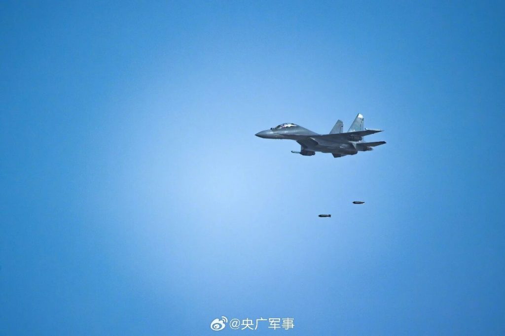 歼-16为何要整合俄制导弹?可不是当初买多了