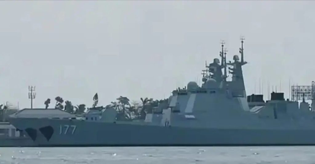 蓝星第二！052D啥活都能干，64单元垂发不够用了
