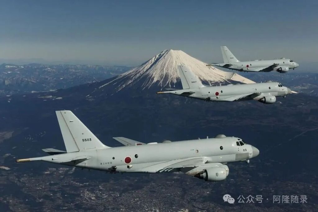 承载日本军工梦想的P-1型反潜巡逻机