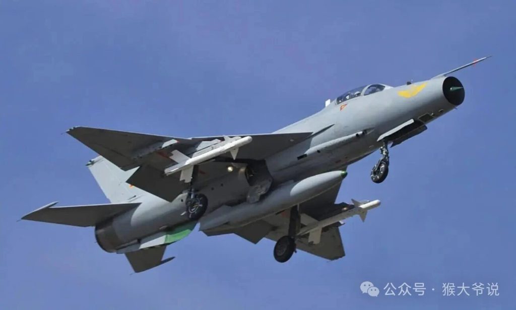 英国帮中国改歼-7,合同签了空军却没钱了,最后靠约旦救场才没赔一个亿